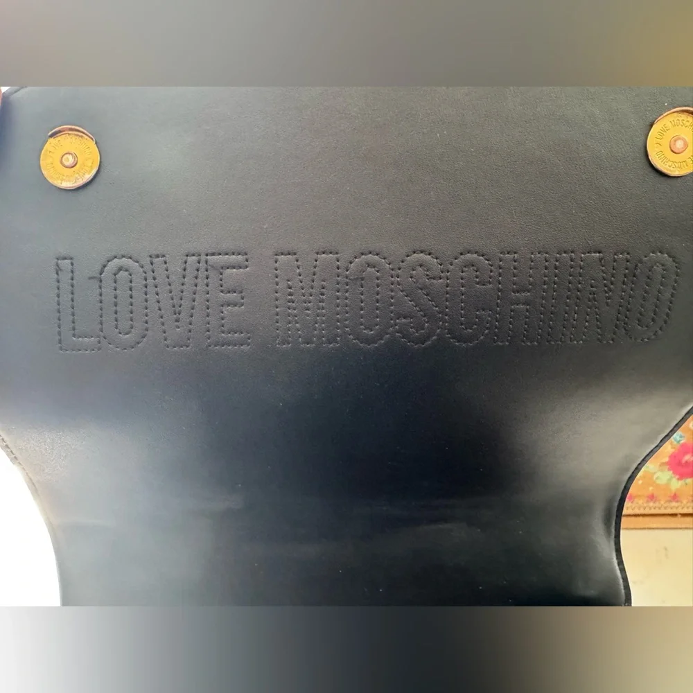 Love Moschino Black Quilted Shoulder Chain ⛓️💥 Bag - Picture 9 of 13